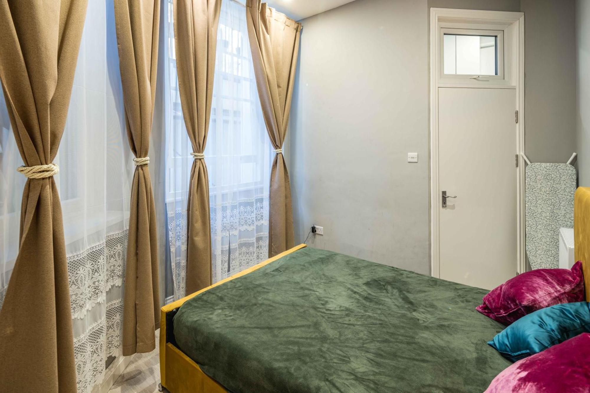 Museum Gate Apartment London Bagian luar foto